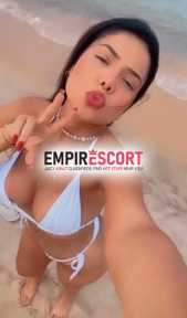 morena sensual