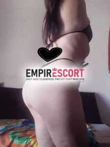 morena minhonzinha especialista em massagens.