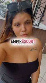 novinha sensual e massagista