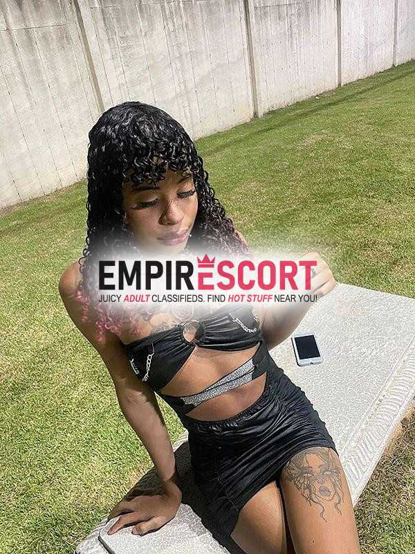 novinha morena disponível