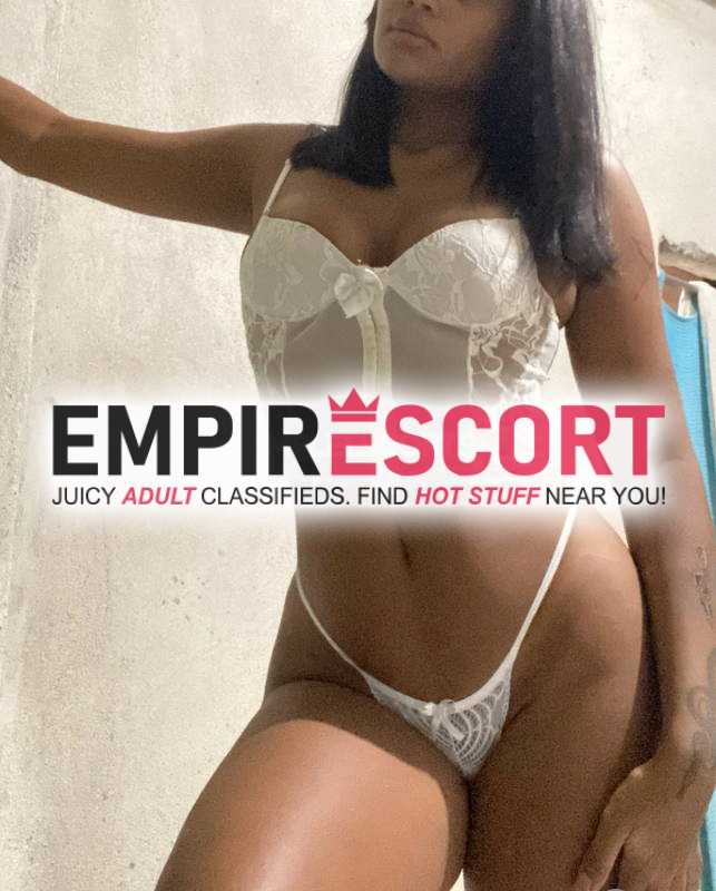 sua morena quente e safada