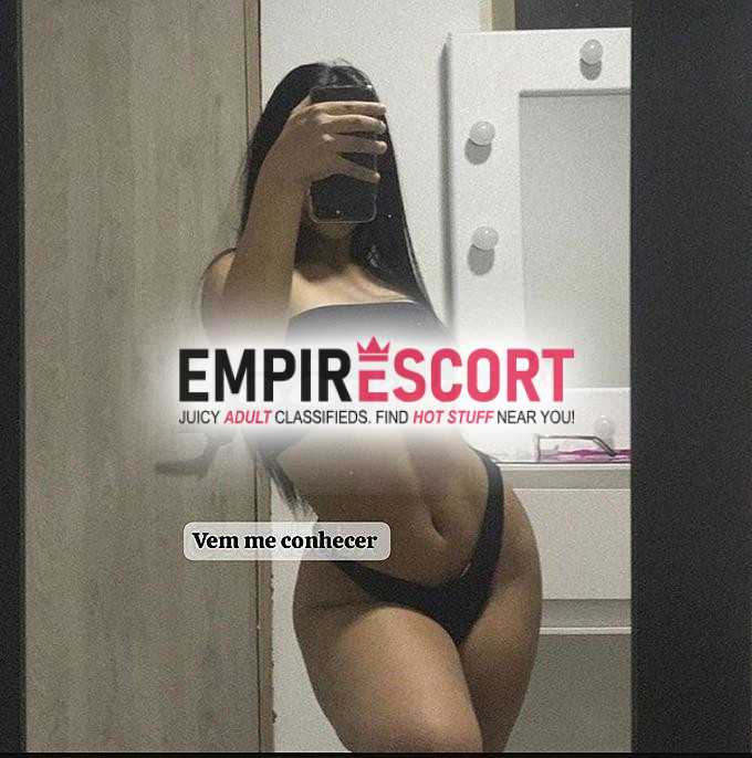 bruna sem frescura estilo namoradinha com local