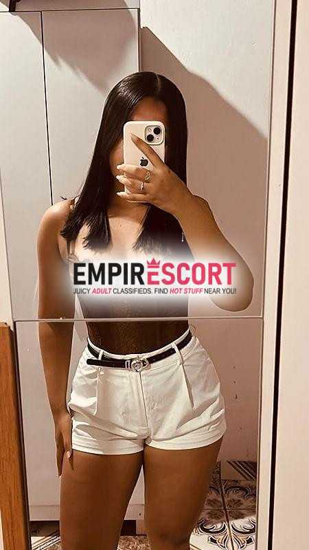 erika com anal atoladinho e local