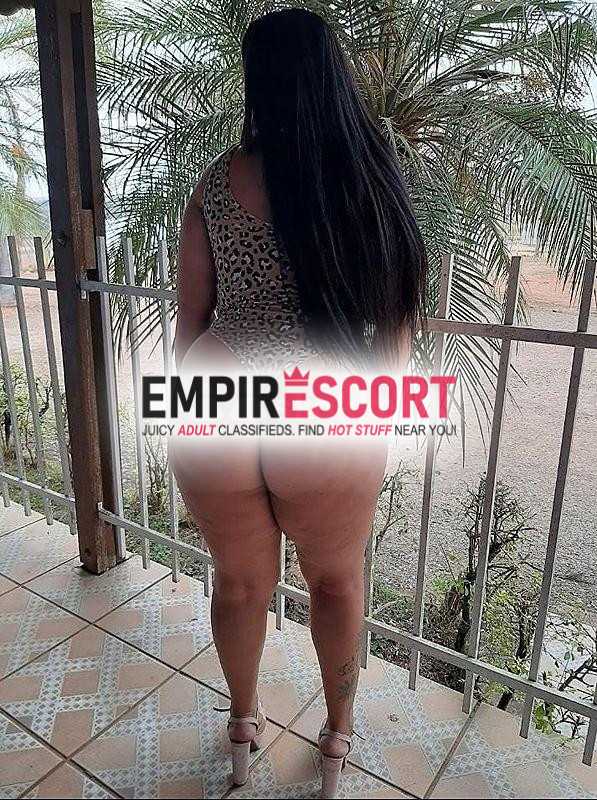 uma bela de 25 anos sou uma putinha sensual e muito atraente dona de seios fartos e com um bumbum empinadobbw