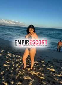 estou disponível putinha safada gostosa e siliconada 🥵😈