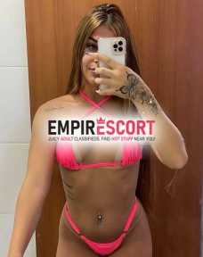 brunna acompanhante namoradinha